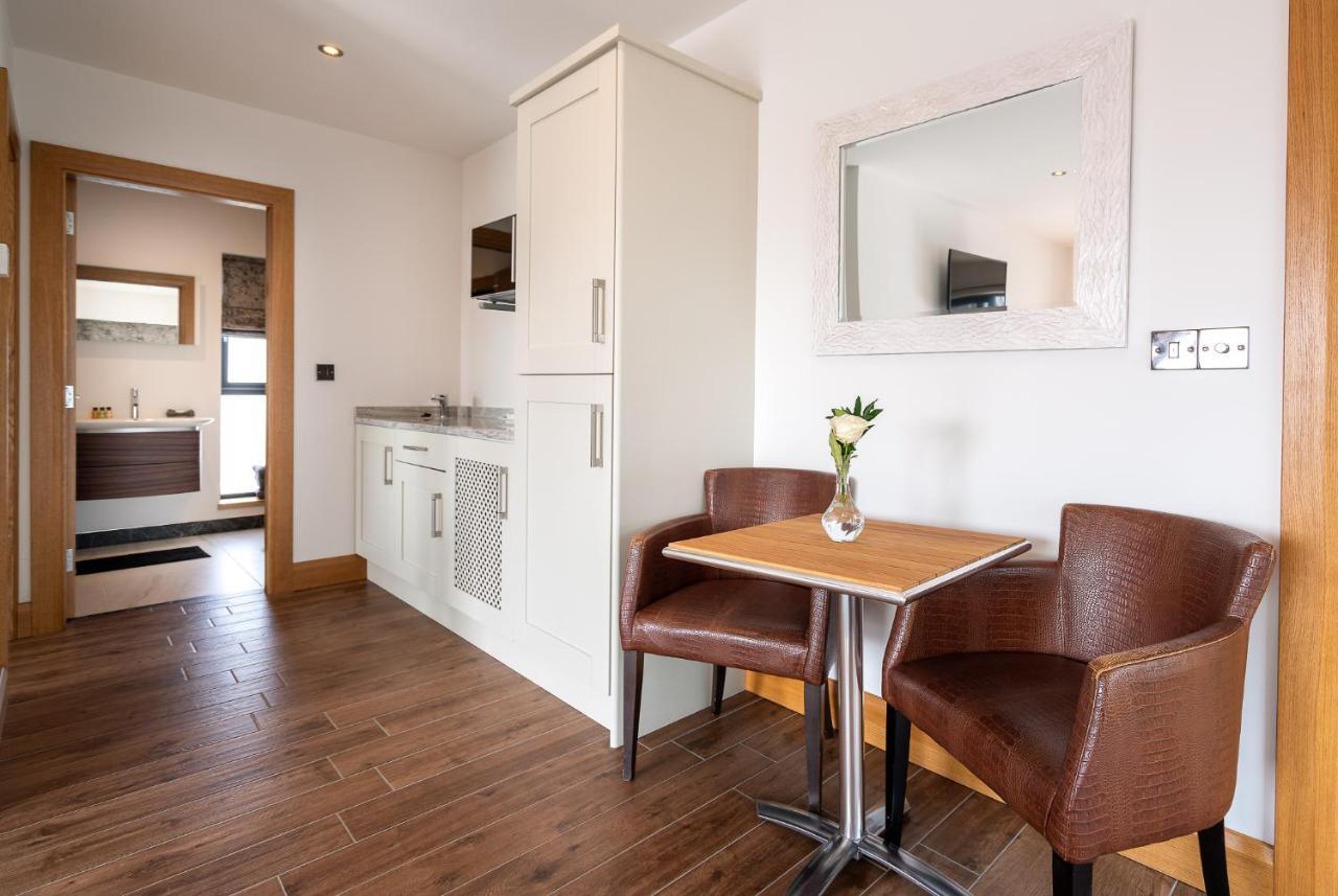 Antrim House Guest Rooms & Suites (Adults Only) Portrush Dış mekan fotoğraf