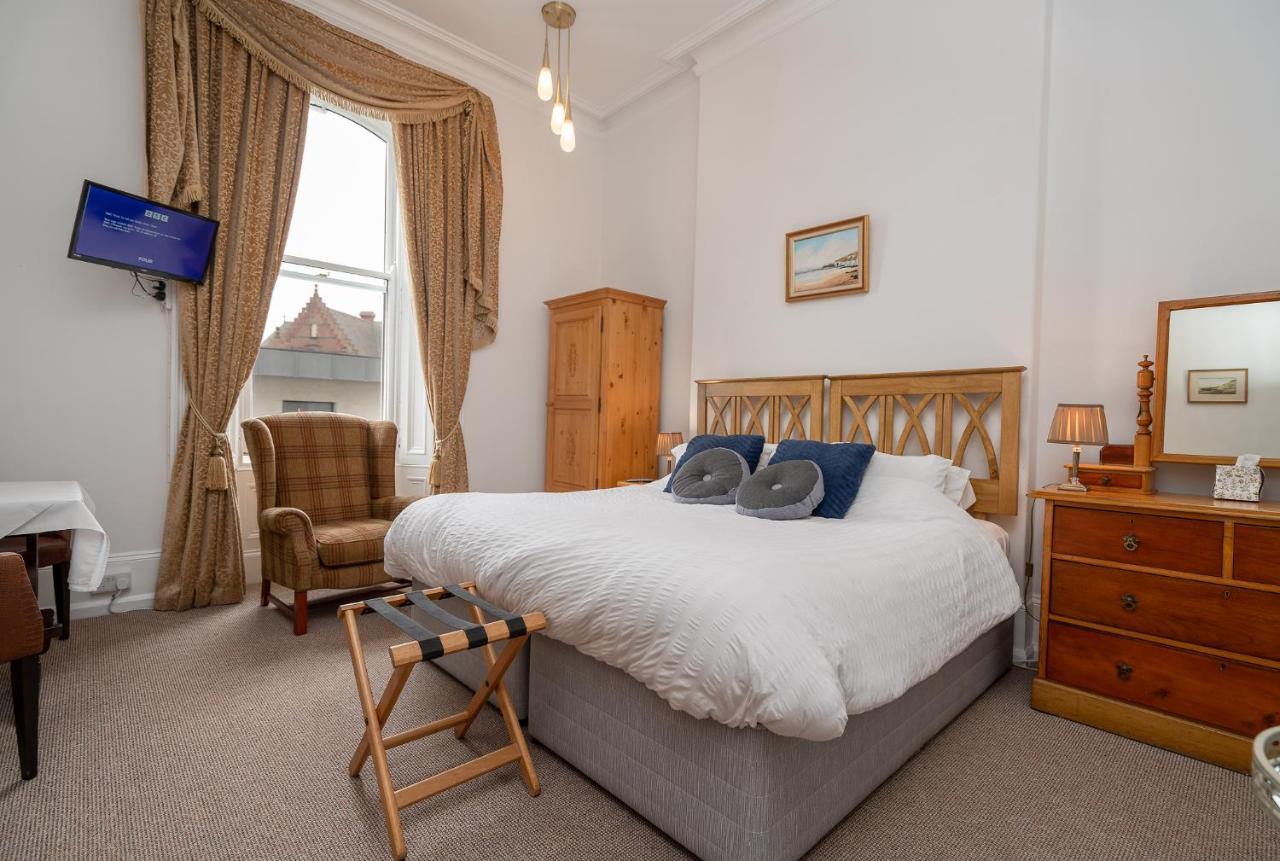 Antrim House Guest Rooms & Suites (Adults Only) Portrush Dış mekan fotoğraf