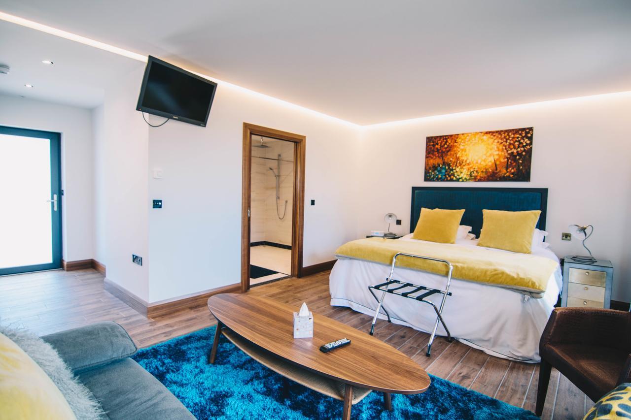 Antrim House Guest Rooms & Suites (Adults Only) Portrush Dış mekan fotoğraf